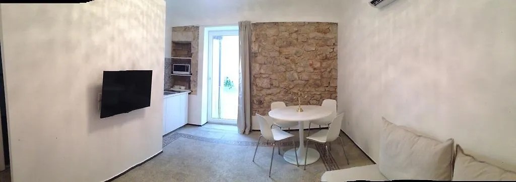 Oro Nero Apartment Ragusa 0*,